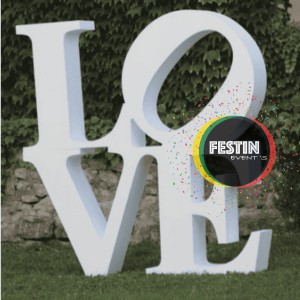 LOVE –  Lettres géantes